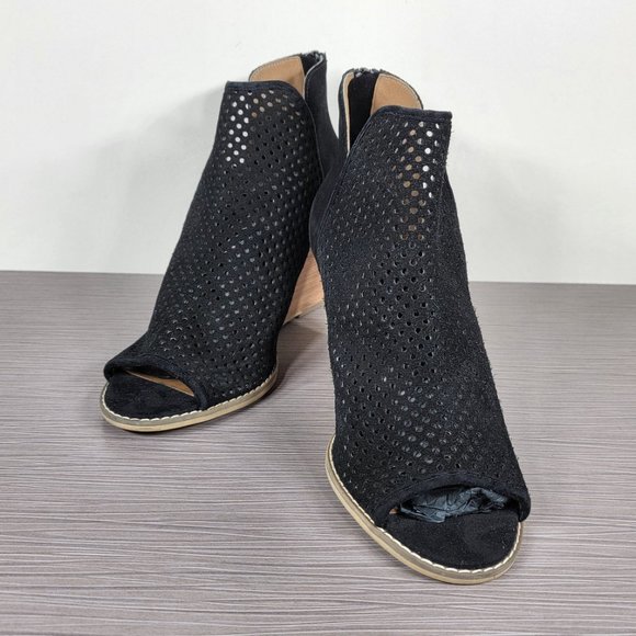 Susina Kinston Peep Toe Perforated Wedge Bootie, Black Suede, Size 9.5 & 10 - Picture 4 of 10
